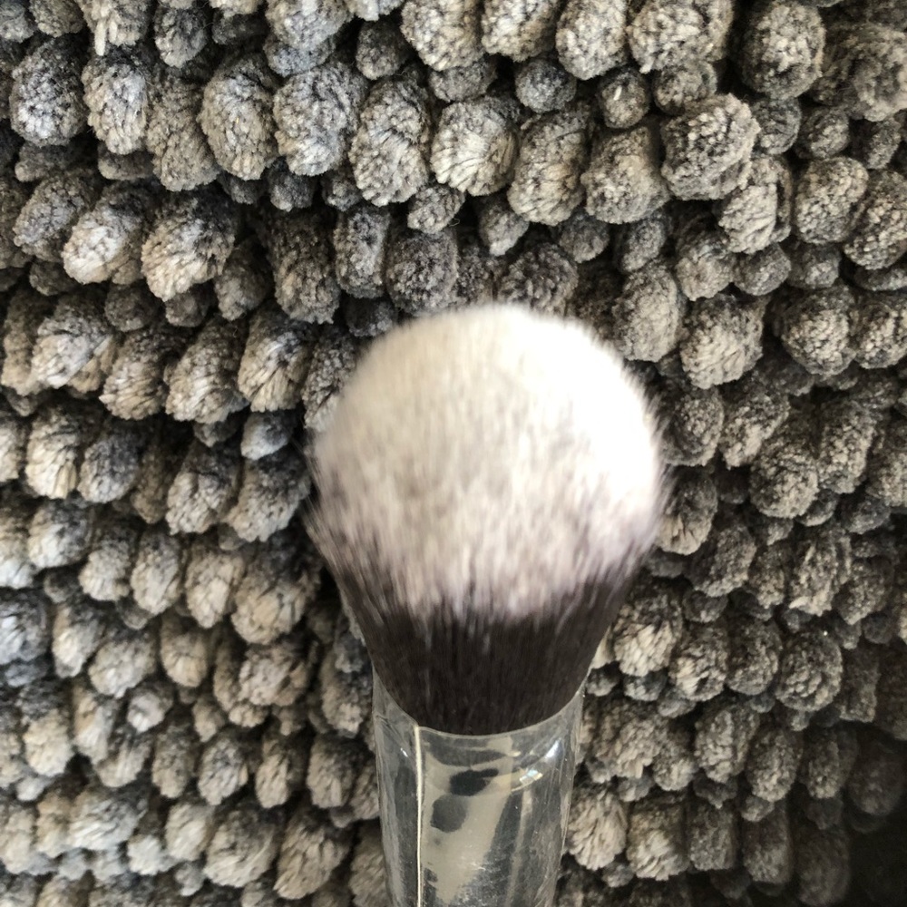 Makeup brushes - Picture 2 of 3